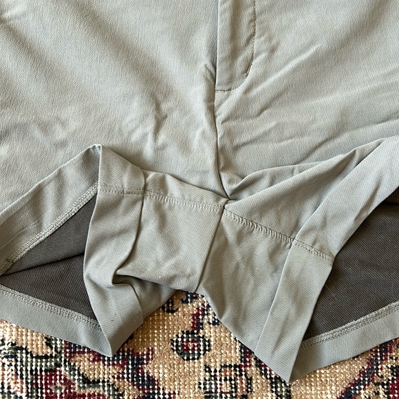 {Free Fly} Bamboo Activewear Hiking Cuffed Shorts - Picture 3 of 7